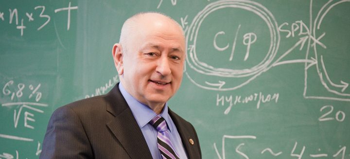 Интервью академика А.Н.Сисакяна